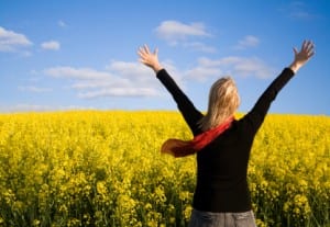 iStock 000006141183XSmall1 300x207 21 Tips to Balance Social Media Addiction, Tweets, Life and Real Work! 