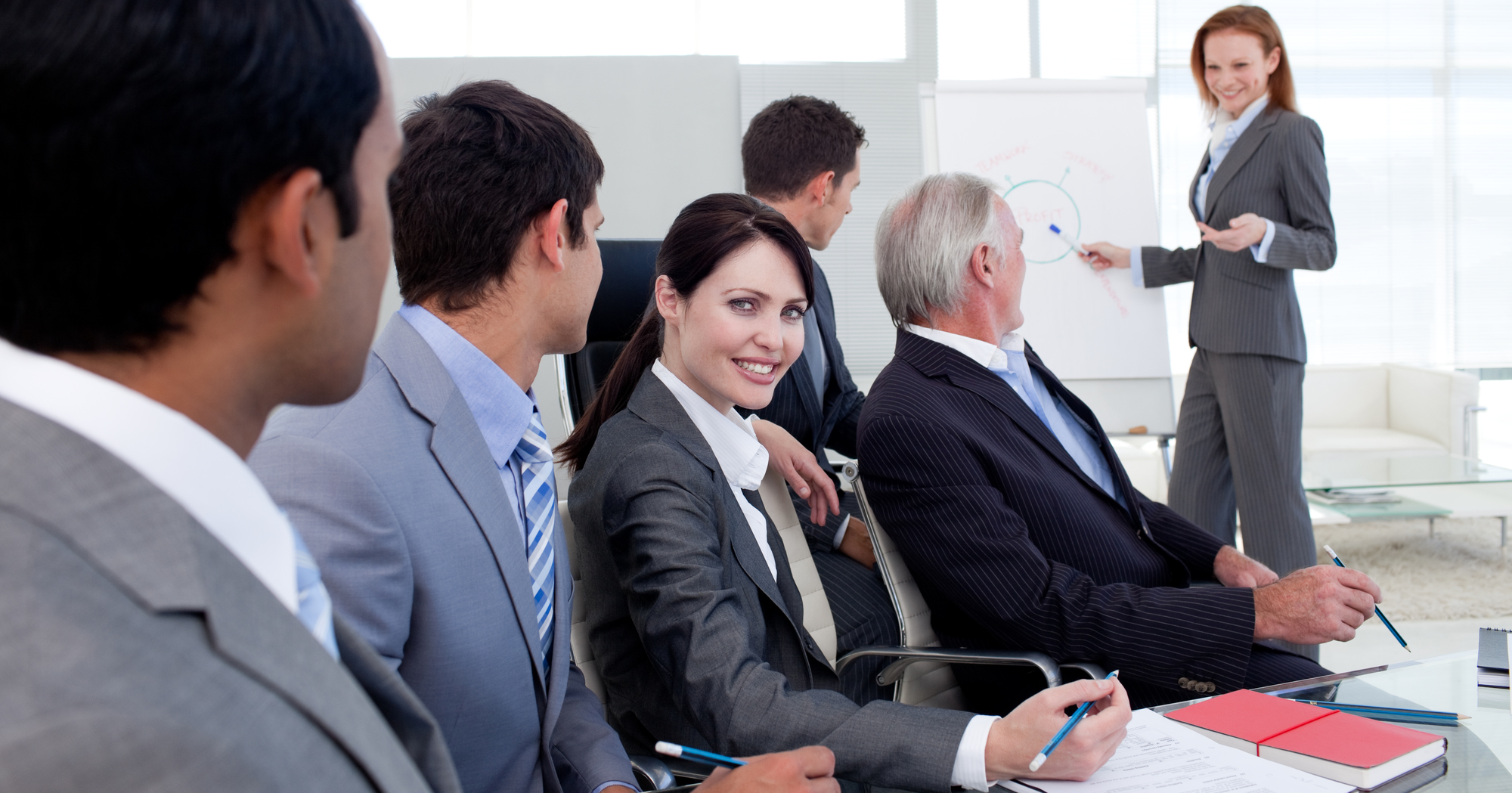 8 Steps to Maximize Your Investment in Professional Speakers for Your Event or Conference
